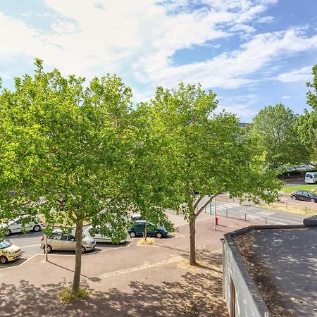 L'Elysee: Autonomous Check-In with Private Parking Apartment Courcouronnes Exterior photo